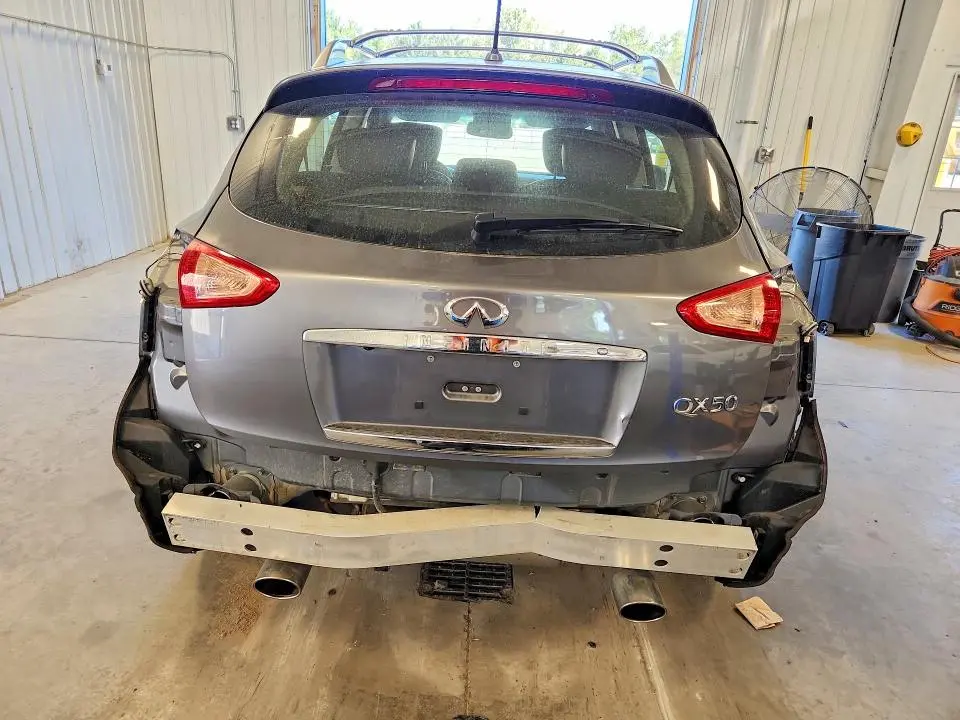 2016 INFINITI QX50 BASE  