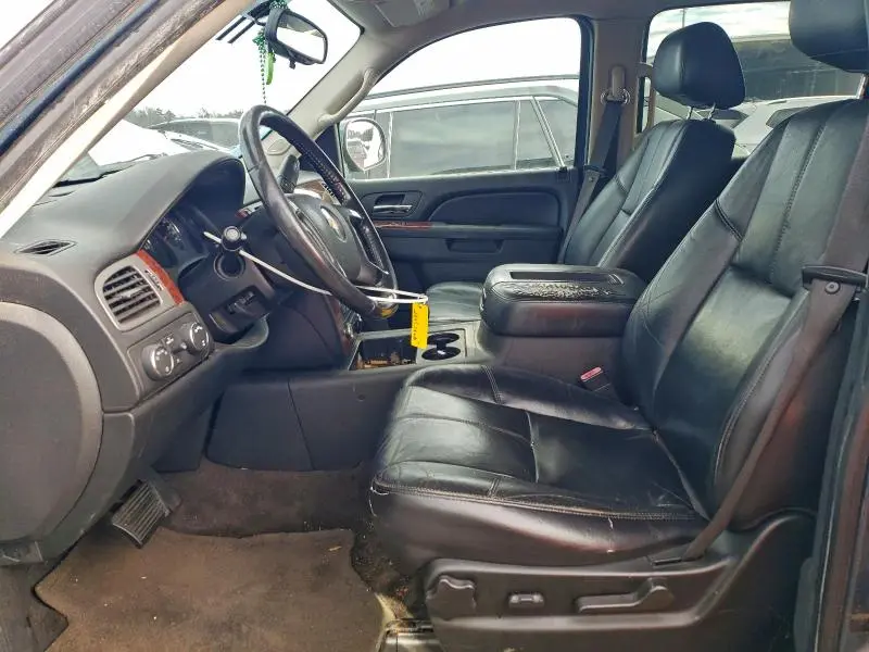 2010 CHEVROLET TAHOE K1500 LT  