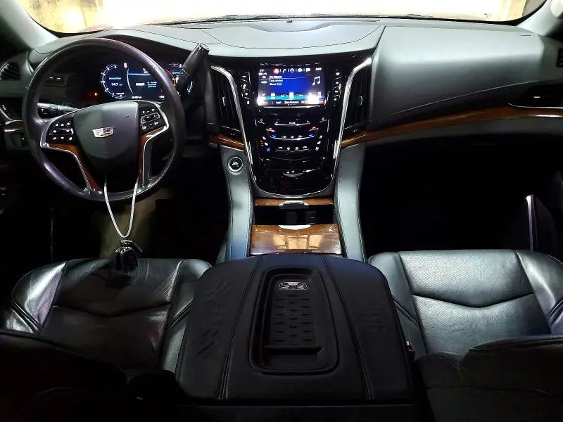 2017 CADILLAC ESCALADE ESV PREMIUM LUXURY  