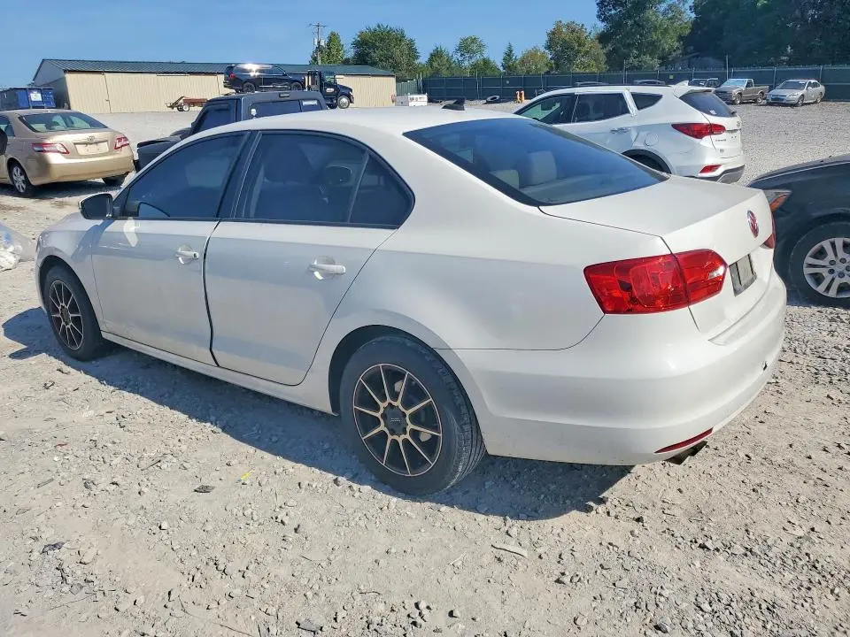 2012 VOLKSWAGEN JETTA SE  