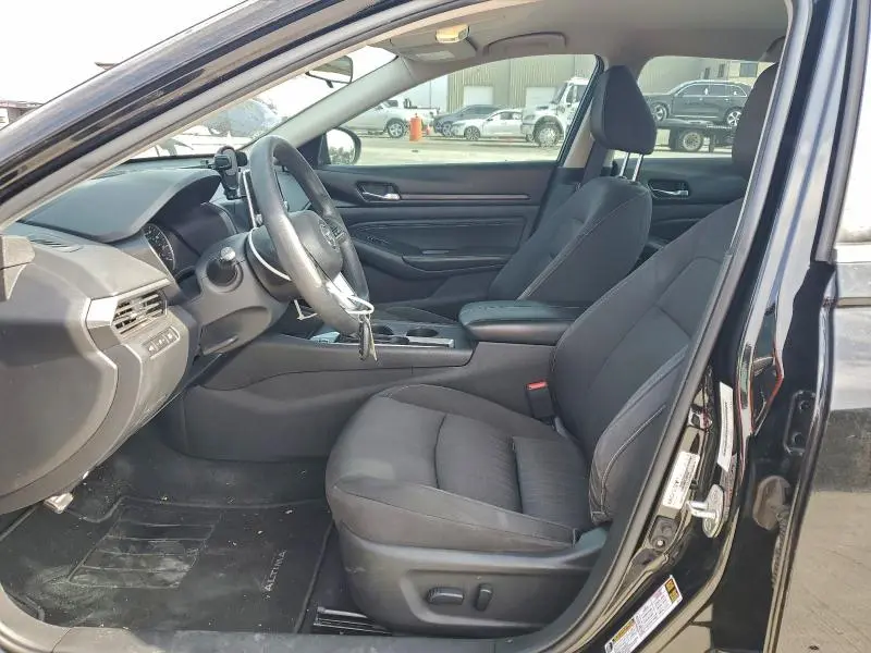 2019 NISSAN ALTIMA S  