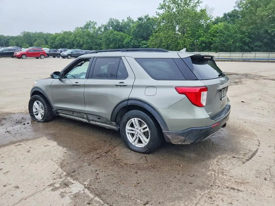 2020 FORD EXPLORER XLT  