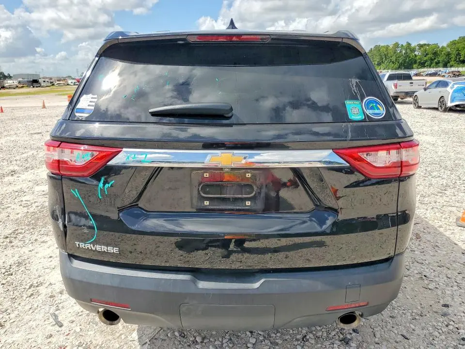 2020 CHEVROLET TRAVERSE LS  