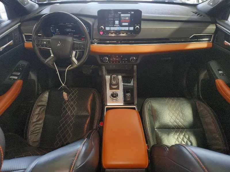 2022 MITSUBISHI OUTLANDER SEL  