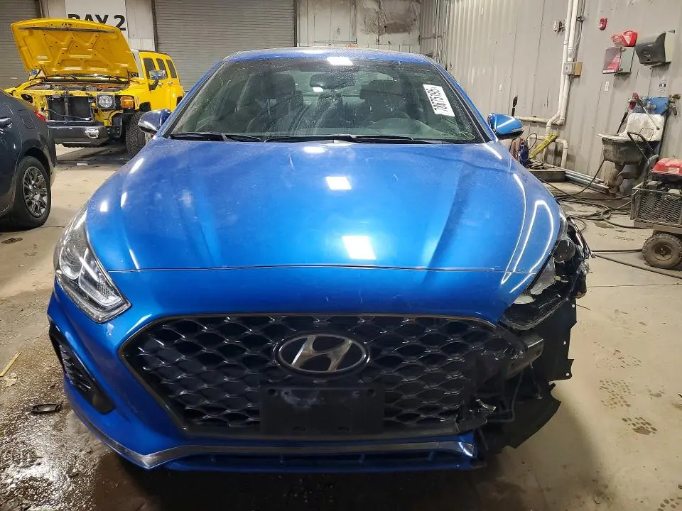 2018 HYUNDAI SONATA SPORT  