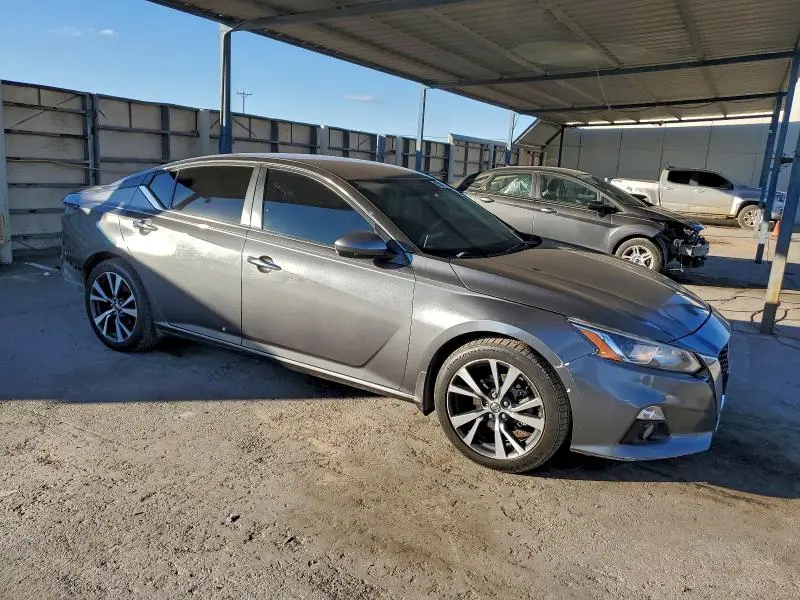 2019 NISSAN ALTIMA S  