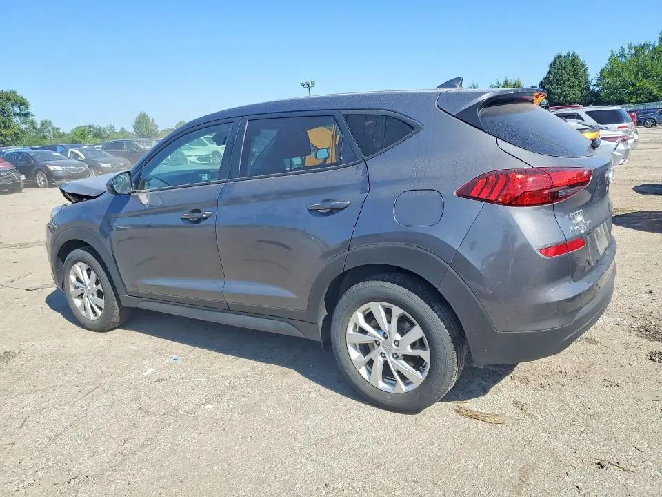 2021 HYUNDAI TUCSON SE  