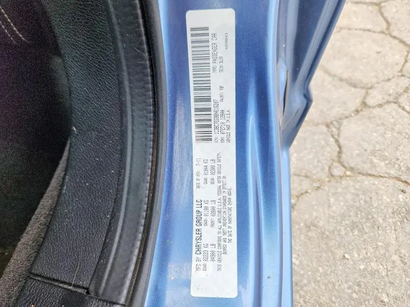 2011 CHRYSLER 200 LIMITED  