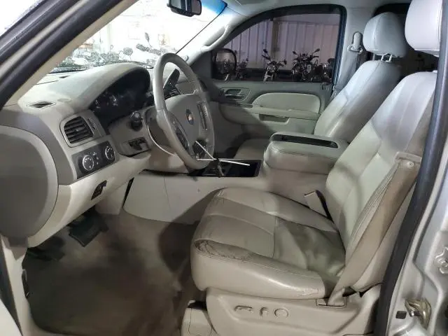 2011 CHEVROLET TAHOE K1500 LT  