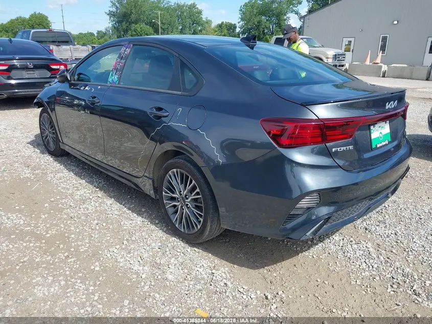 2024 KIA FORTE GT-LINE