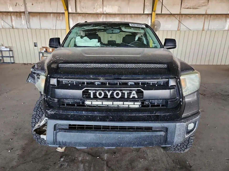 2015 TOYOTA TUNDRA SR5  