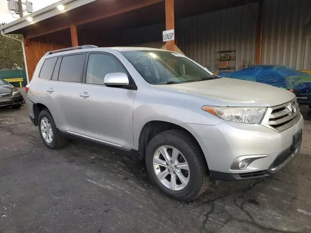 2011 TOYOTA HIGHLANDER BASE  