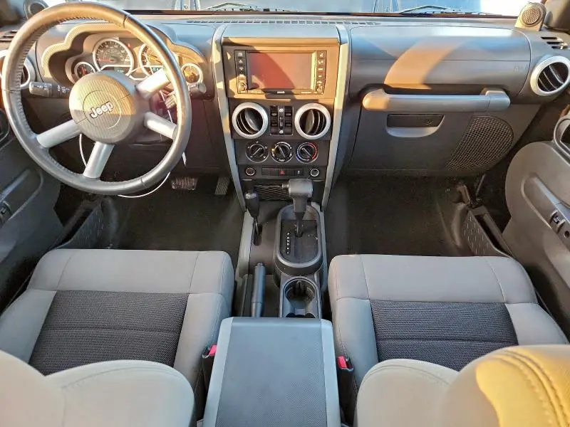 2010 JEEP WRANGLER UNLIMITED SAHARA  