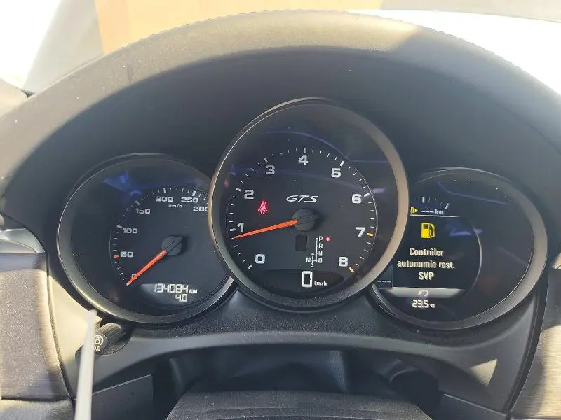 2018 PORSCHE MACAN GTS  