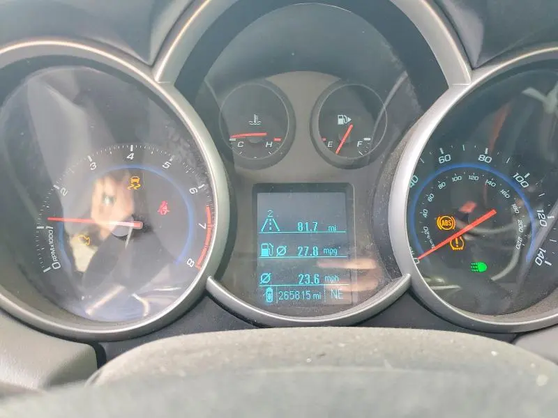 2012 CHEVROLET CRUZE LS  