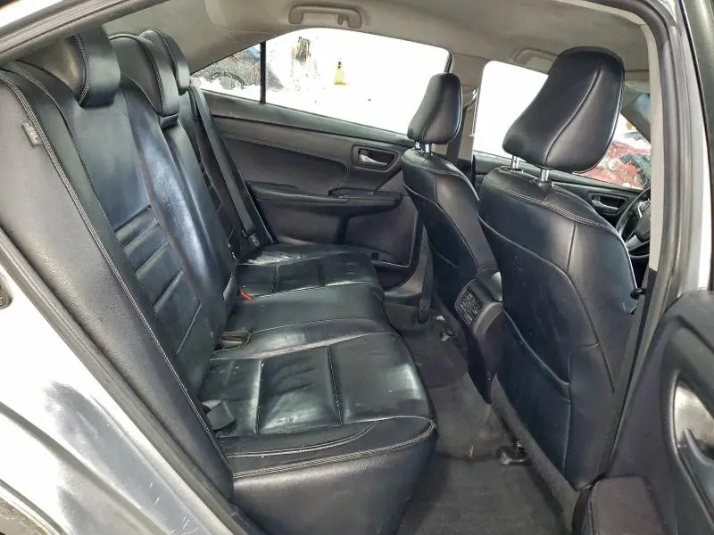 2015 TOYOTA CAMRY LE  