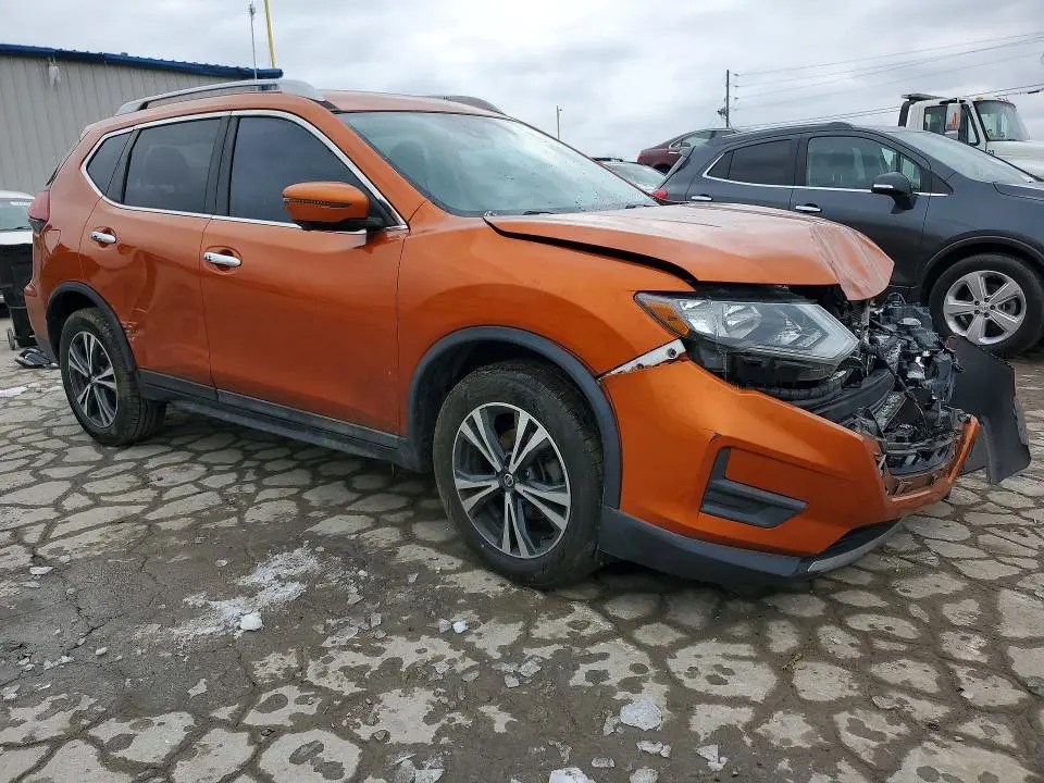 2019 NISSAN ROGUE S  