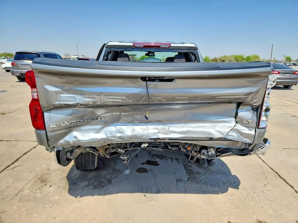 2024 CHEVROLET SILVERADO C1500 LT  