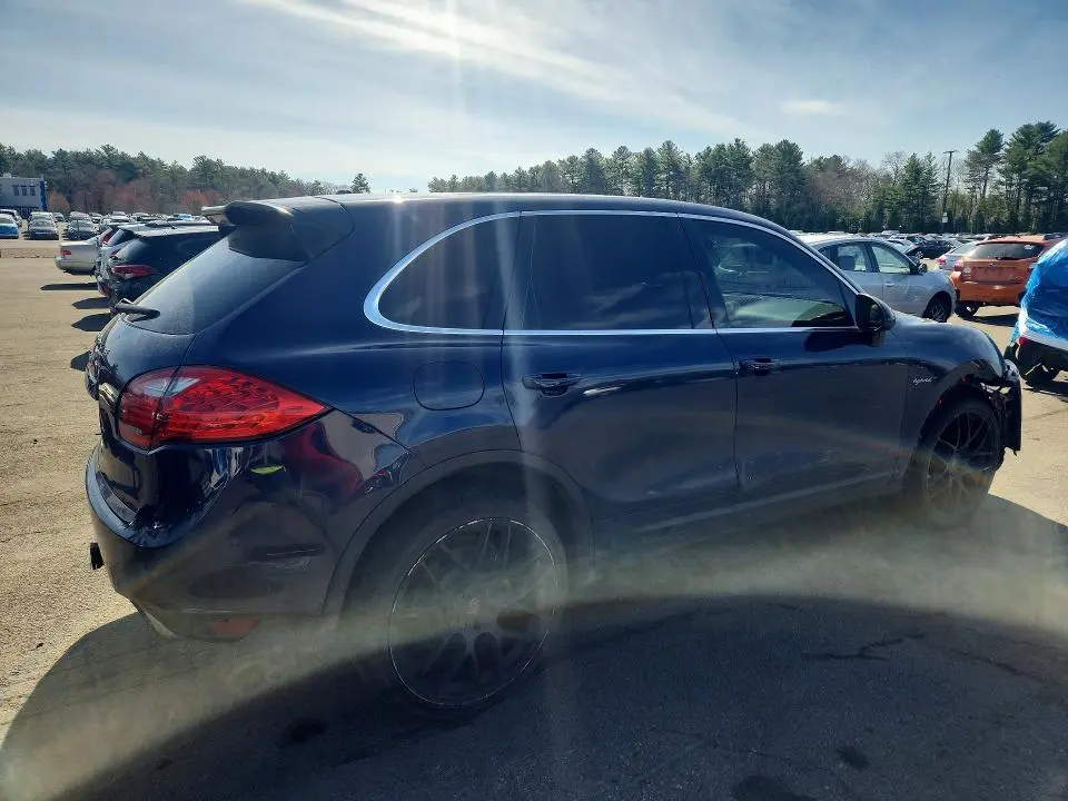2011 PORSCHE CAYENNE S HYBRID  