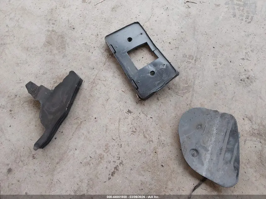 2018 TOYOTA SIENNA XLE 8 PASSENGER