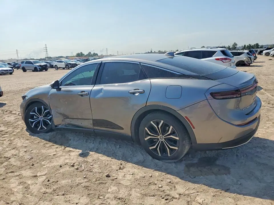 2023 TOYOTA CROWN XLE  