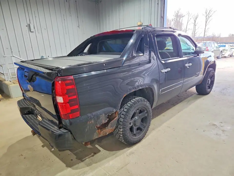 2013 CHEVROLET AVALANCHE LTZ  