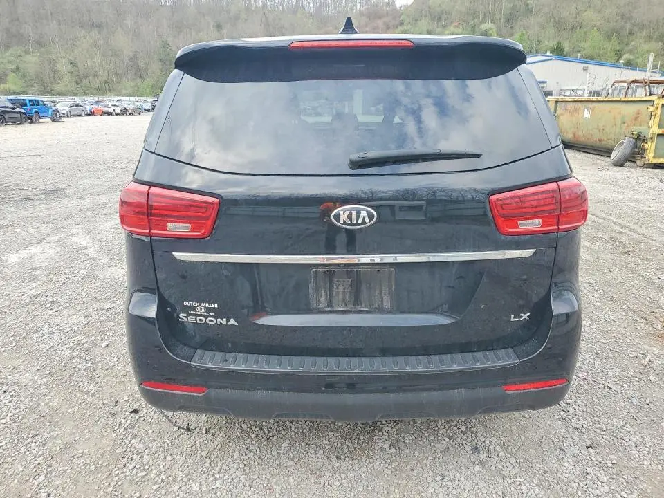 2021 KIA SEDONA LX  