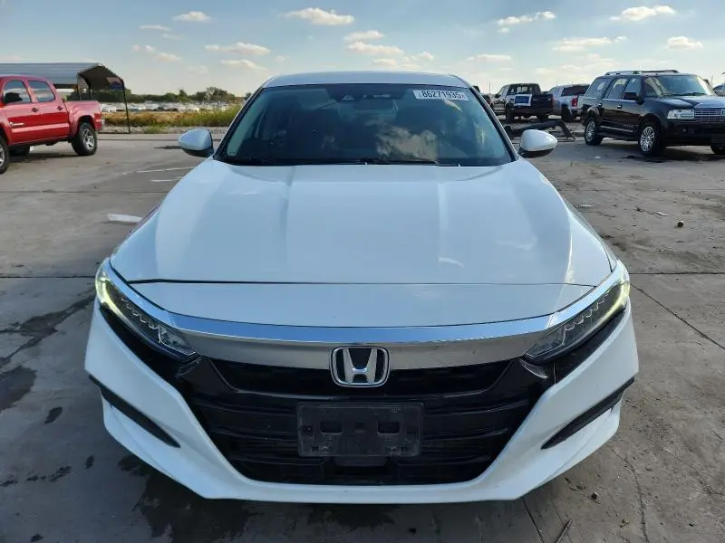 2019 HONDA ACCORD LX  