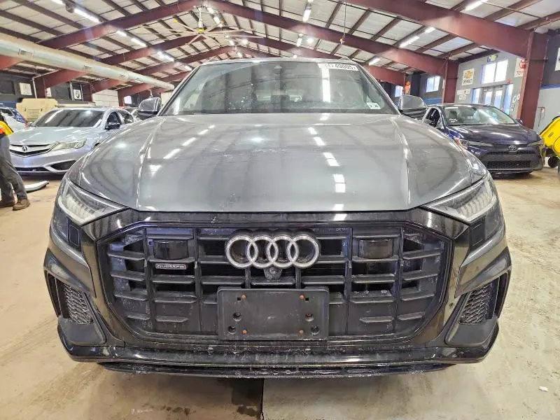 2021 AUDI Q8 PRESTIGE S-LINE  