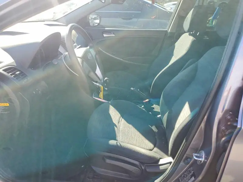2015 HYUNDAI ACCENT GS  
