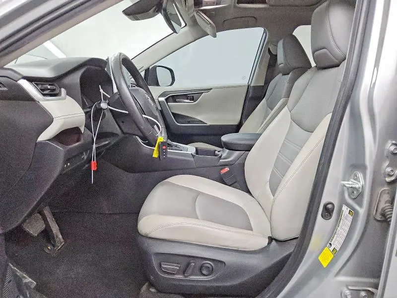 2022 TOYOTA RAV4 LIMITED  