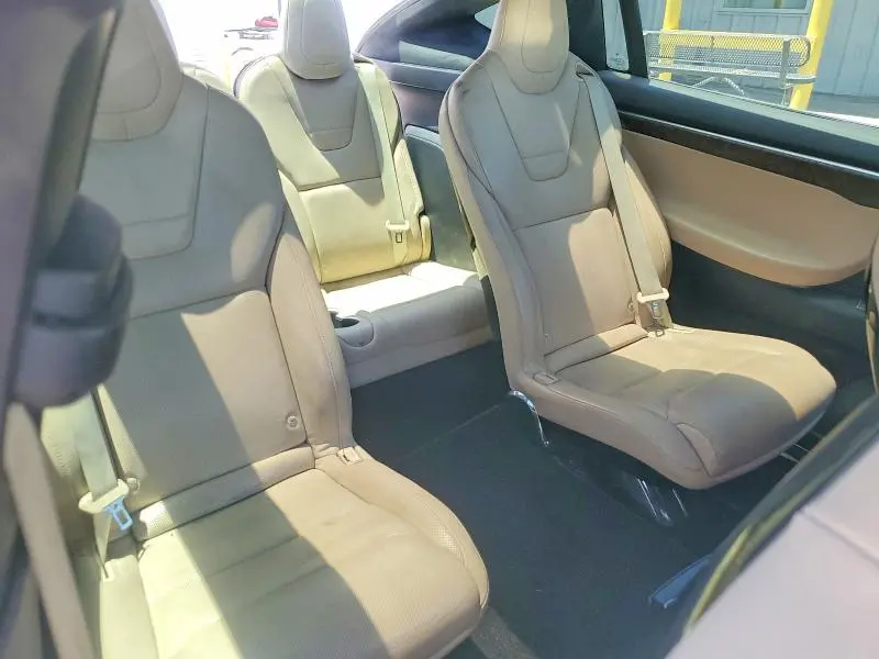 2016 TESLA MODEL X   