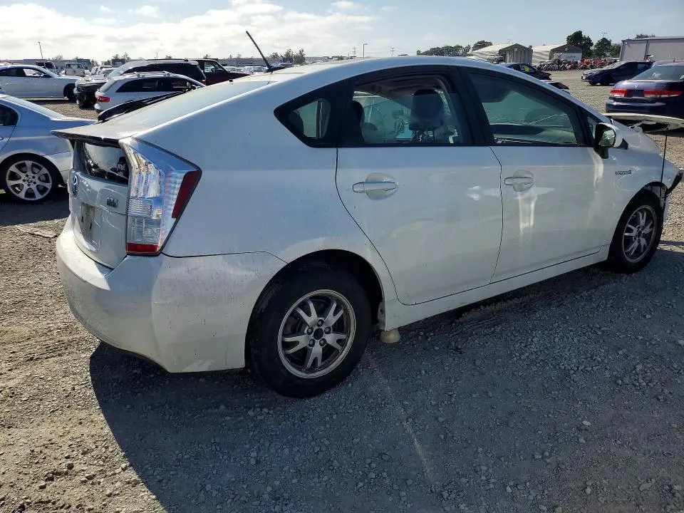 2010 TOYOTA PRIUS IV  