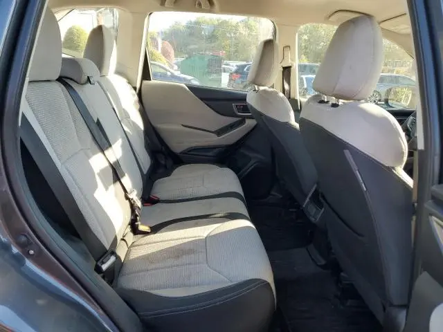 2024 SUBARU FORESTER   