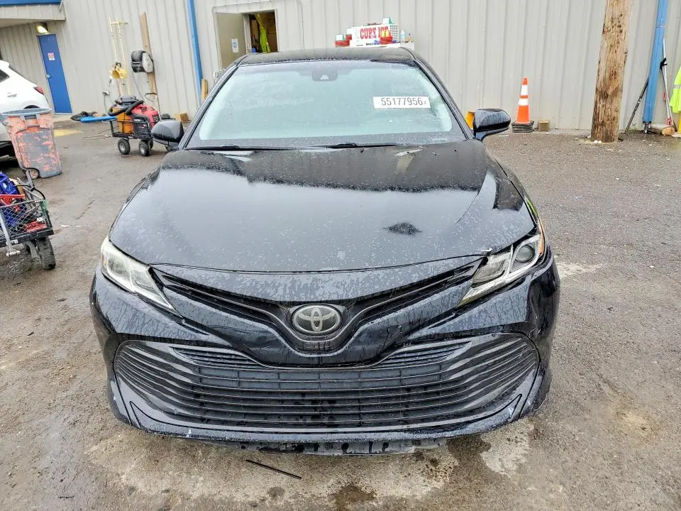 2018 TOYOTA CAMRY LE  