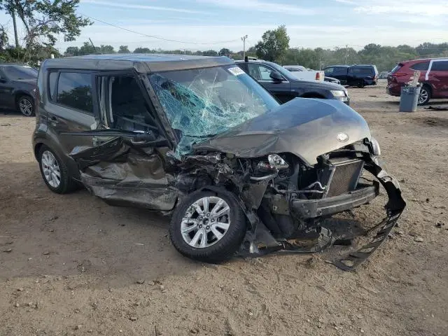 2013 KIA SOUL +  