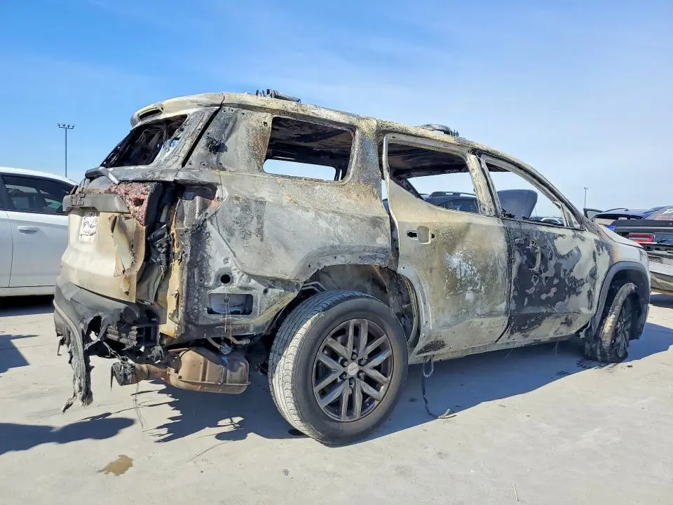 2018 GMC ACADIA SLT-1  