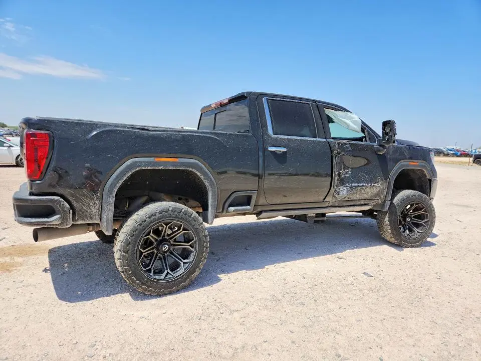 2022 GMC SIERRA K2500 DENALI  