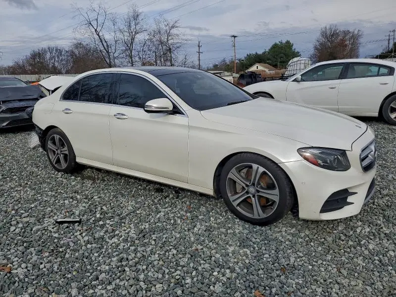 2017 MERCEDES-BENZ E 300  
