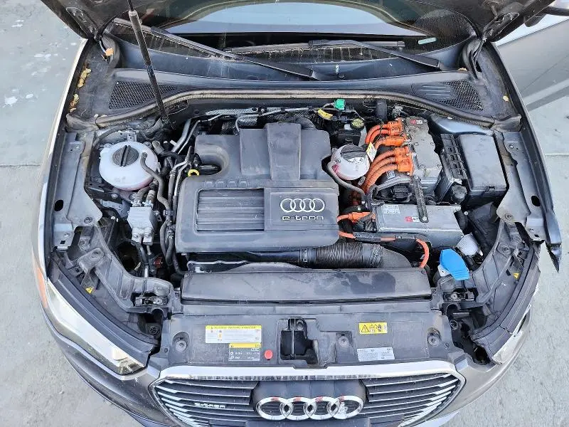 2016 AUDI A3 E-TRON PREMIUM  