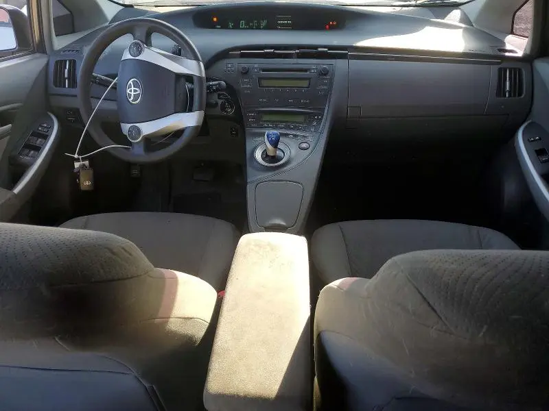 2011 TOYOTA PRIUS TWO  