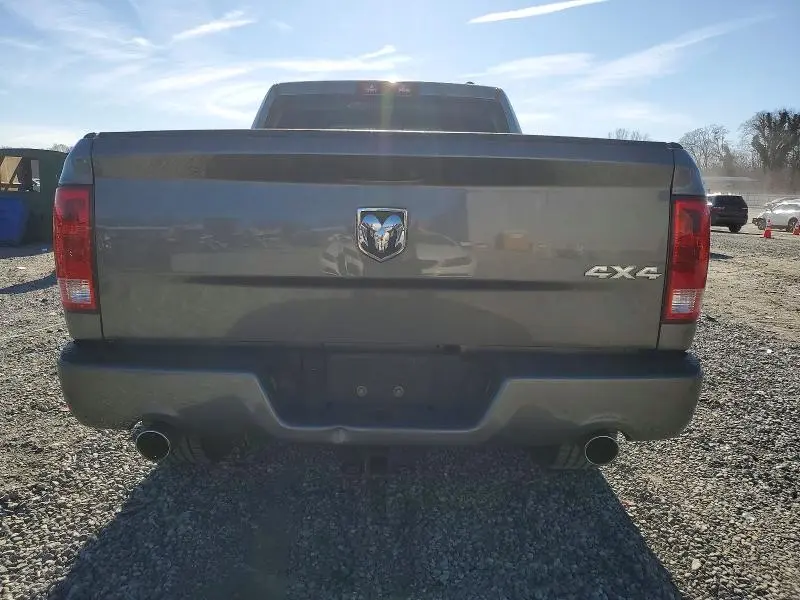 2012 DODGE RAM 1500 ST  