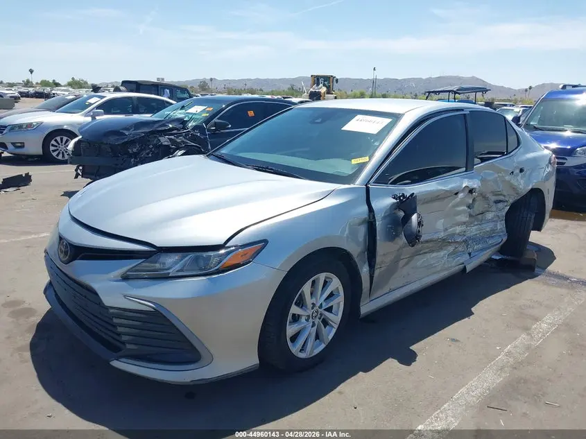 2022 TOYOTA CAMRY LE