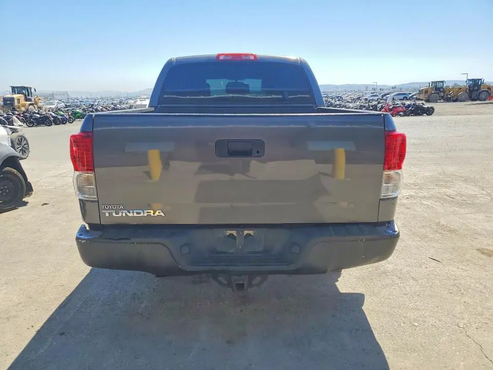 2012 TOYOTA TUNDRA GRADE  
