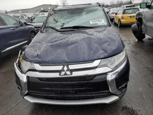 2017 MITSUBISHI OUTLANDER SE