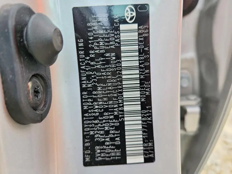 2024 TOYOTA COROLLA LE  