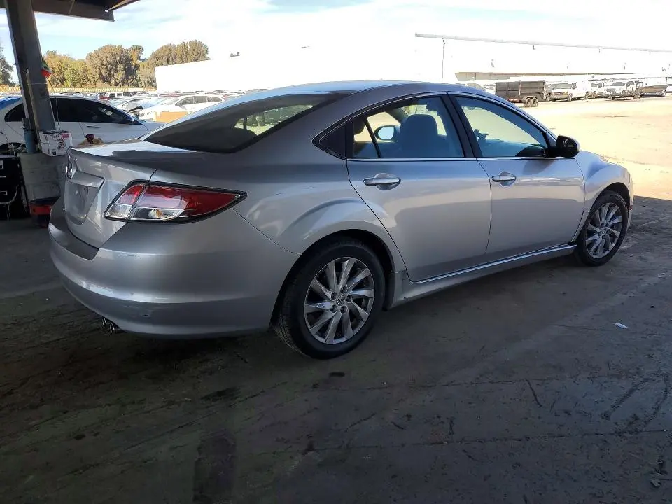 2012 MAZDA 6 I  