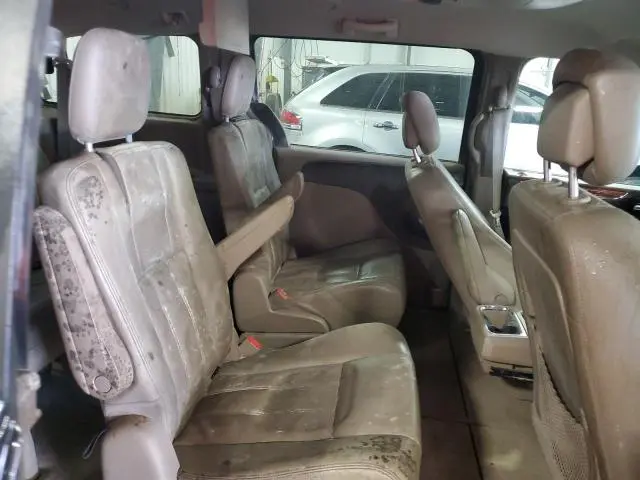 2013 CHRYSLER TOWN & COUNTRY TOURING  