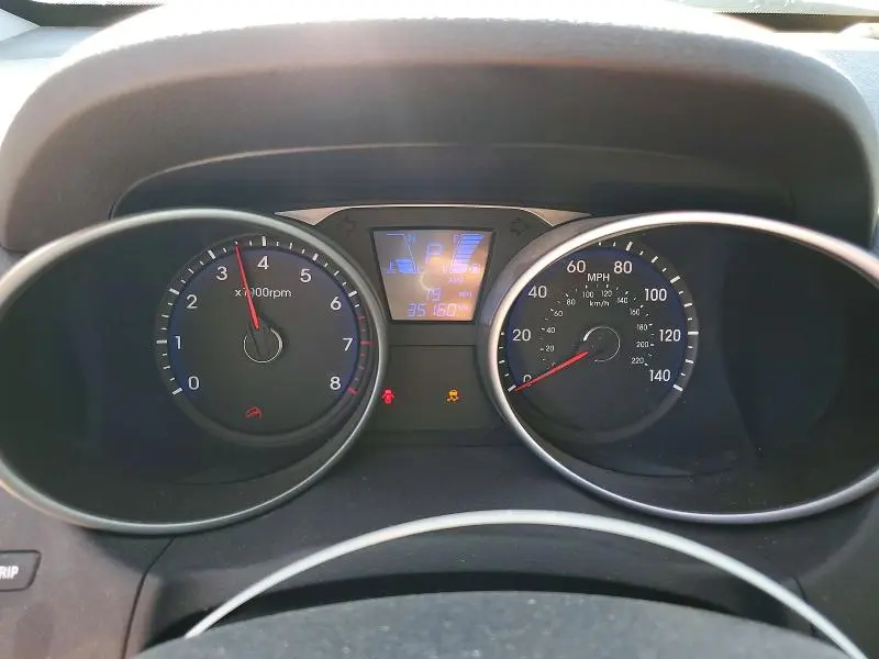 2012 HYUNDAI TUCSON GLS  
