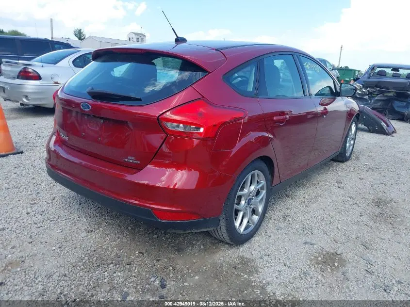2015 FORD FOCUS SE